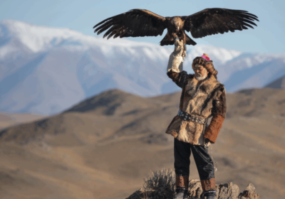 Support Eagle Hunting: How Tourism Preserves Ancient Nomadic Traditions